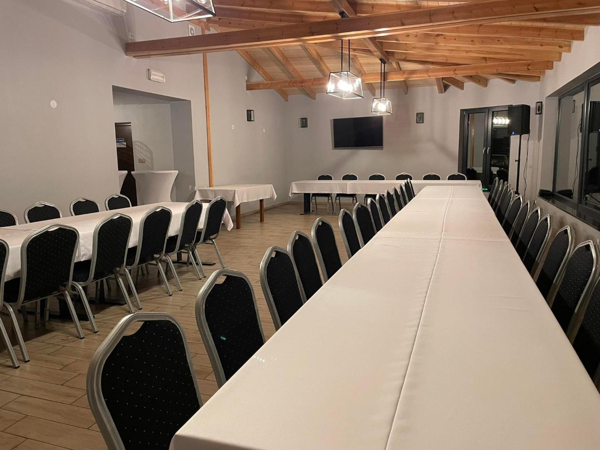 Ksiezpol Centrum Turystyki Wiejskiej Alicja מראה חיצוני תמונה